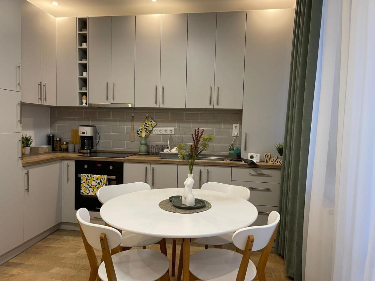 Nova Lake Apartamente Wild Jungle Сату Маре Екстериор снимка